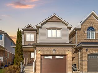 95 Laprade Sq, Clarington, ON L1C0C9