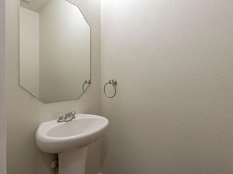 3304 Ortman Dr — Photo 11