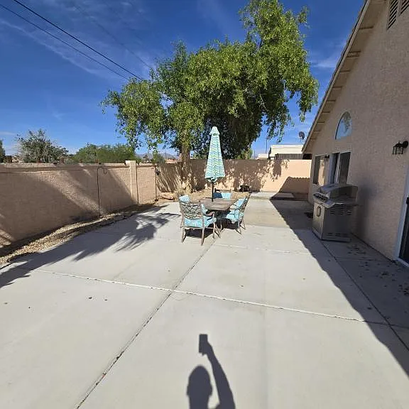 1933 E Leisure Ln — Photo 21