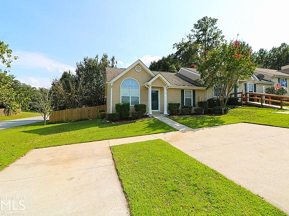 5th image of 59 Skyway Dr