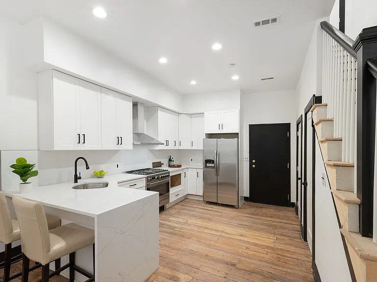 The Homes at The Chapel Lofts — Photo 10