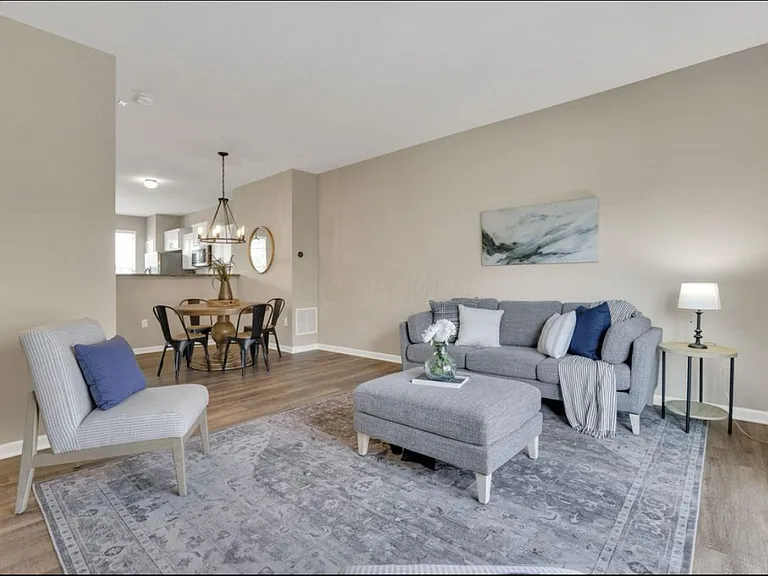 483 Autumn Ridge Cir — Photo 8