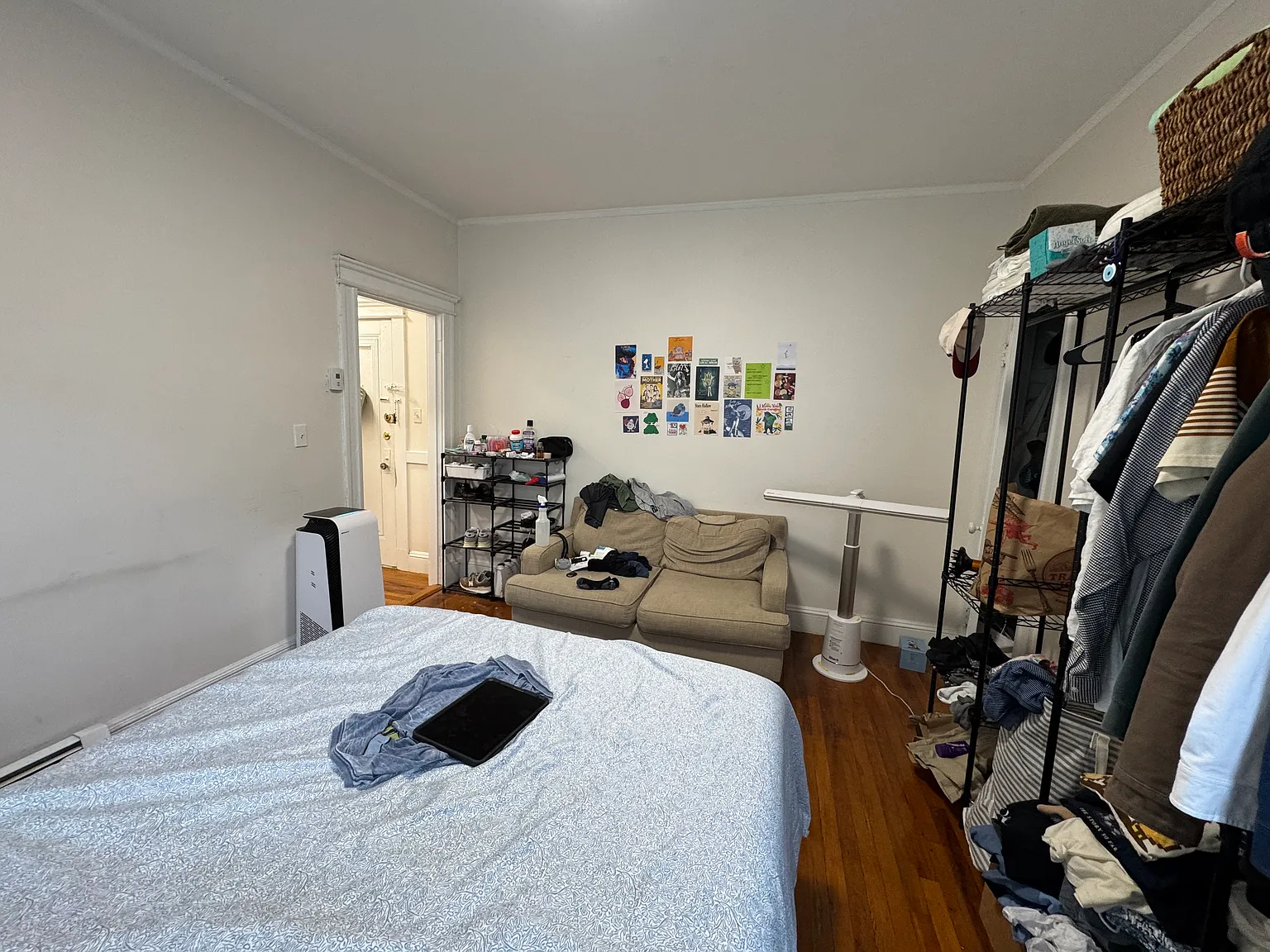 Studio, 9999 sqft, $1,949 — Photo 4