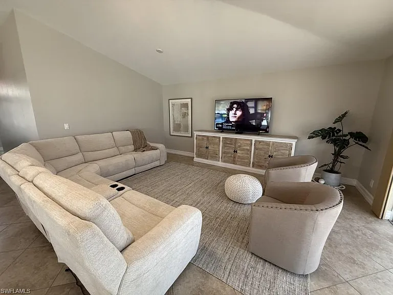 2276 Heritage Greens Dr — Photo 7