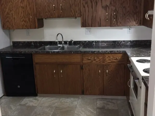 Adams St., 311 Adams St APT 10, Neenah, WI 54956