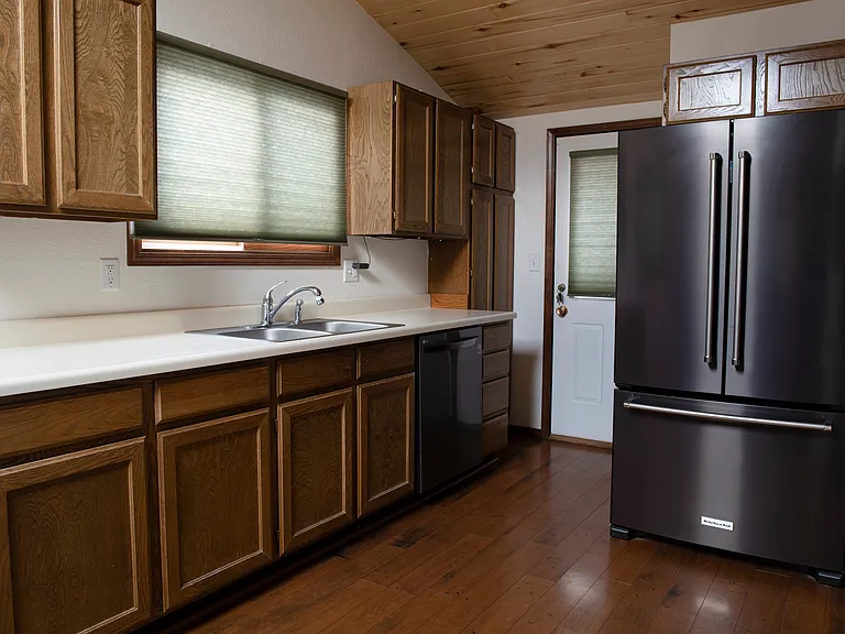 905 Wheel Cir — Photo 5