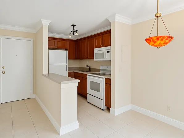 10749 Cleary Blvd APT 104, Fort Lauderdale, FL 33324