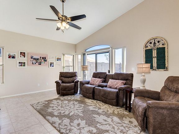 3rd image of 12137 N Makayla Canyon Ln