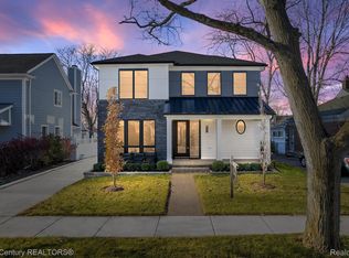 1898 Henrietta St, Birmingham, MI