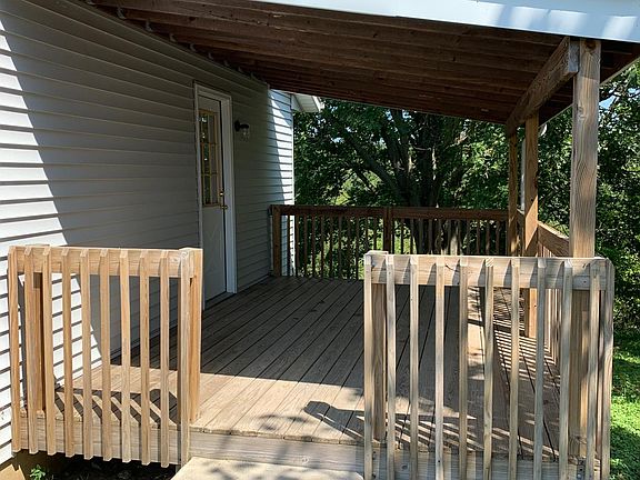 2nd image of 38 Lakeview Dr