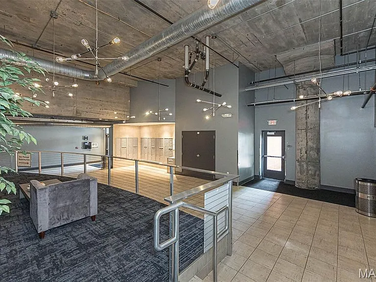 4100 Forest Park Ave #501 — Photo 38