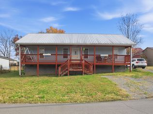 1304 Victory St SW, Cleveland, TN 37311