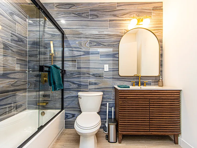Bathroom #2
