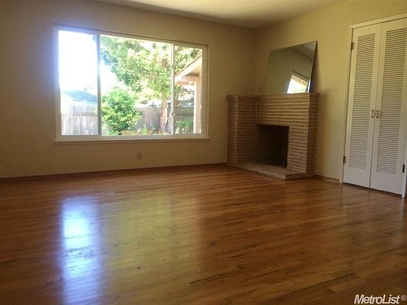 3rd image of 1157 Brownwyk Dr