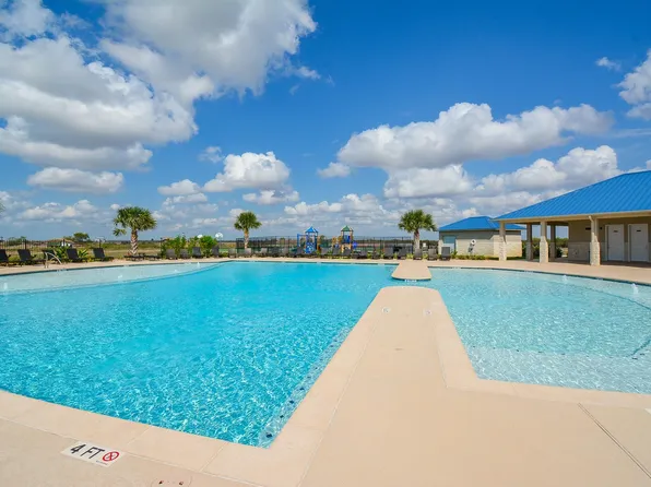 3321 Bay Point, Palacios, TX 77465