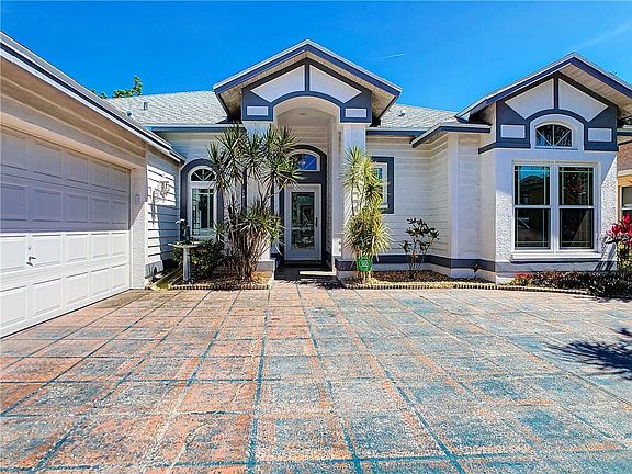 2nd image of 11328 Canterbury Ln