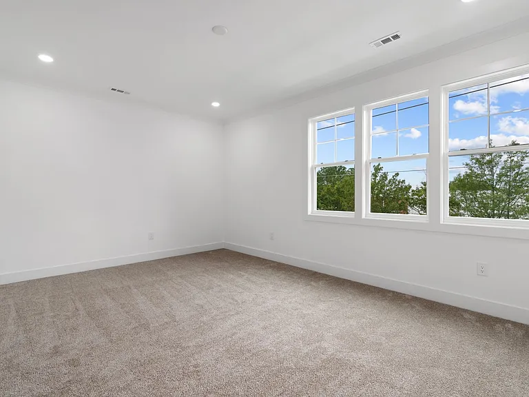 4603 1/2 Malone Ct — Photo 38