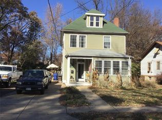 3235 Tennyson Sq, Saint Louis, MO 63143