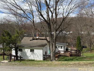 303 Margaret Ave, Evans City, PA, 16033