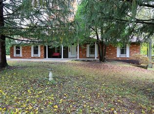 14 Shamblin Rd, Florissant, MO 63034