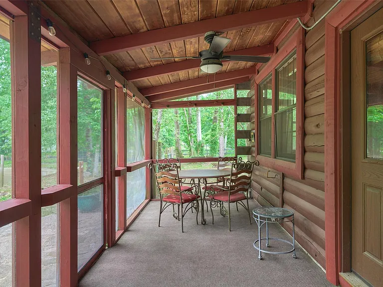 18233 Country Place Dr — Photo 24