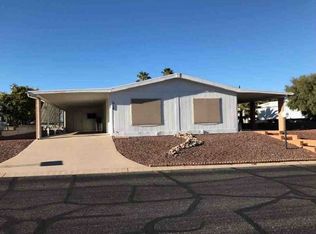 210 W Rosa Dr, Green Valley, AZ 85614