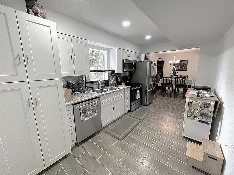 5130 Pat Pl — Photo 3