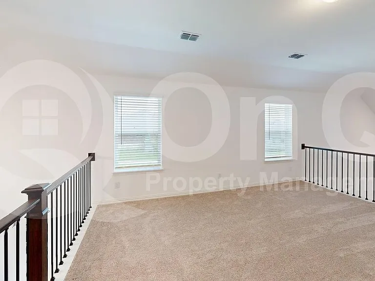 1401 Bonsmara Dr — Photo 9
