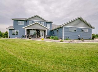 3421 Bottom Rd, Bismarck, ND 58504