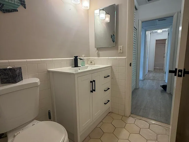 3208 SE 11th St #202 — Photo 22