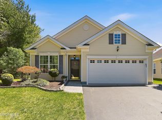 38 Banstead Way, Jackson, NJ 08527