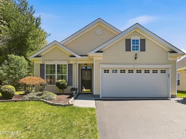 38 Banstead Way, Jackson, NJ 08527