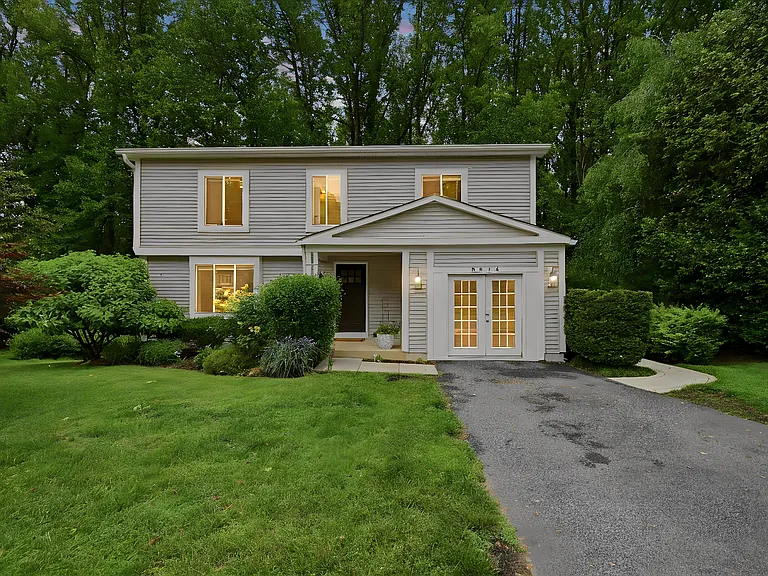 8474 Ararat Ct — Photo 1