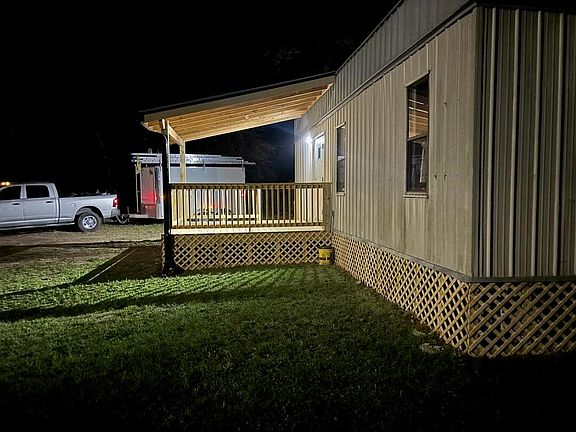 2nd image of 411 Oak Tree Dr