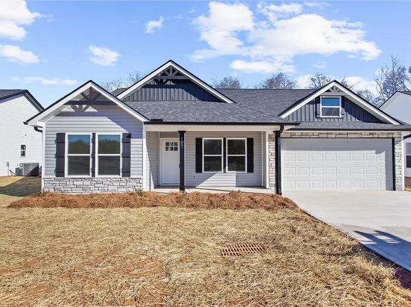 107 Sherwood Rd, Easley, SC 29640