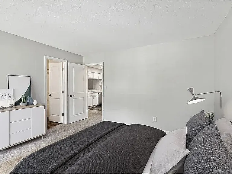 Rise Bridgeview — Photo 13