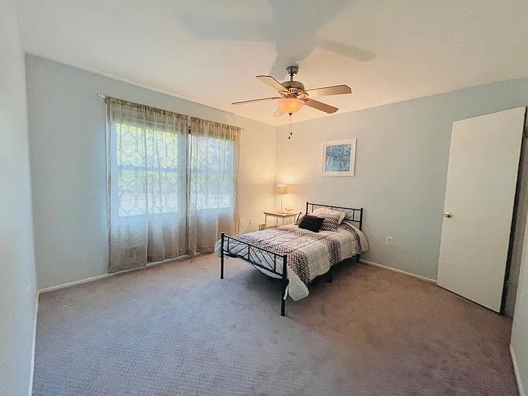 16 Jenny Ln — Photo 19