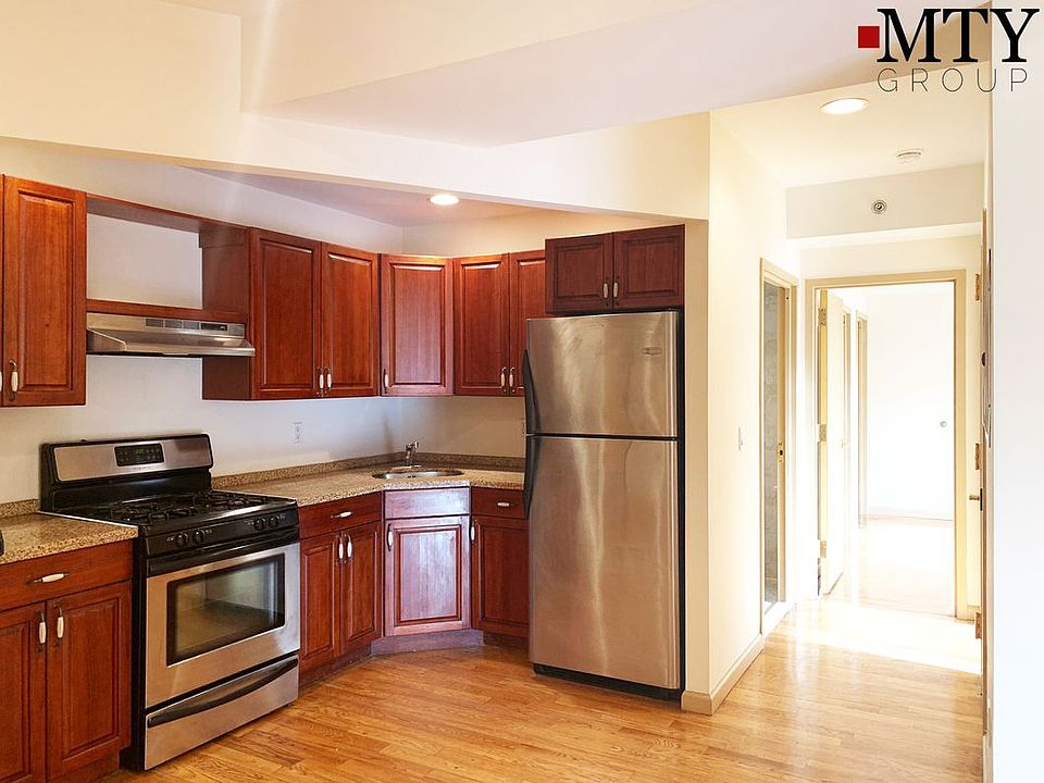 1st image of 5828 44th Ave APT 7D