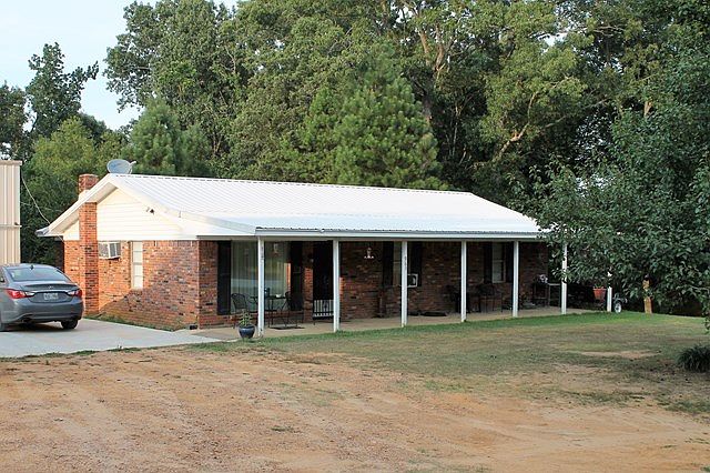1st image of 1043 County Road 80