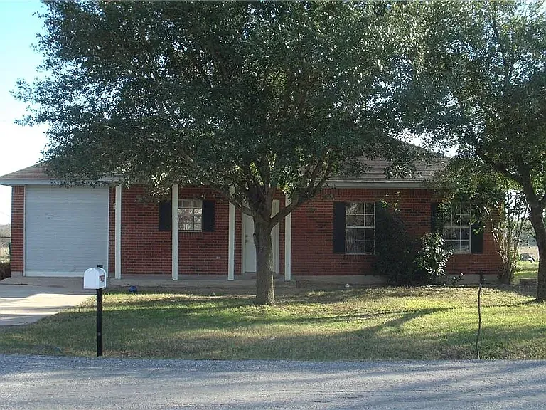 Building Photo - 703 Westchester Rd #1/2