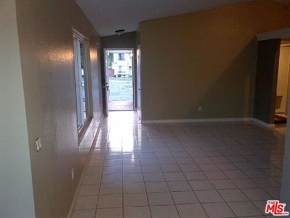 5th image of 23826 Parkland Ave