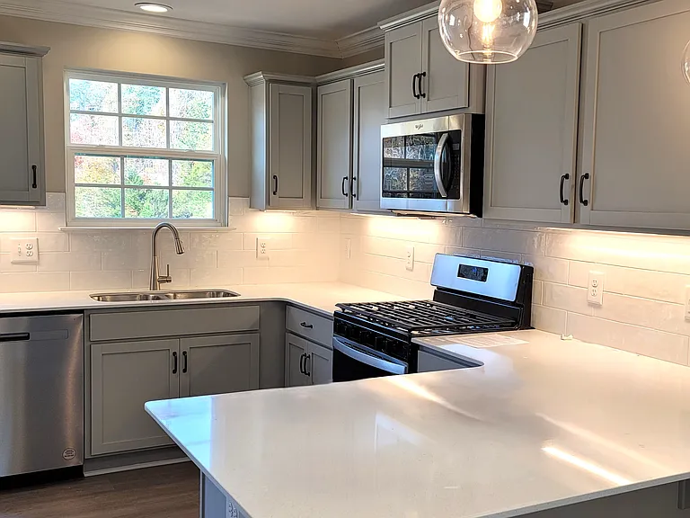 3907 Straw Hat Rd — Photo 5