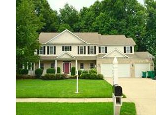 5565 Snell Dr, Mentor, OH 44060