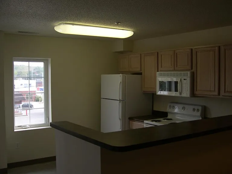 Kitchen bar