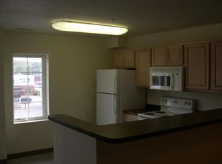 943 S Gilbert St APT 32, Iowa City, IA 52240
