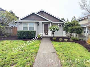 664 SE Myrtlewood Pl, Gresham, OR 97080