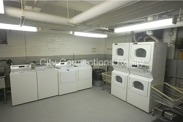 Rented by City Connections Realty | media 29