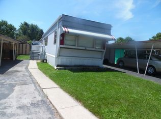 54 Maple Ln, Manteno, IL 60950