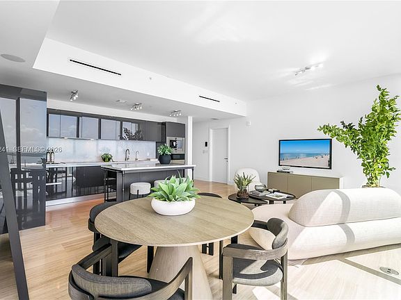 5th image of 1451 Brickell Ave Unit 2703