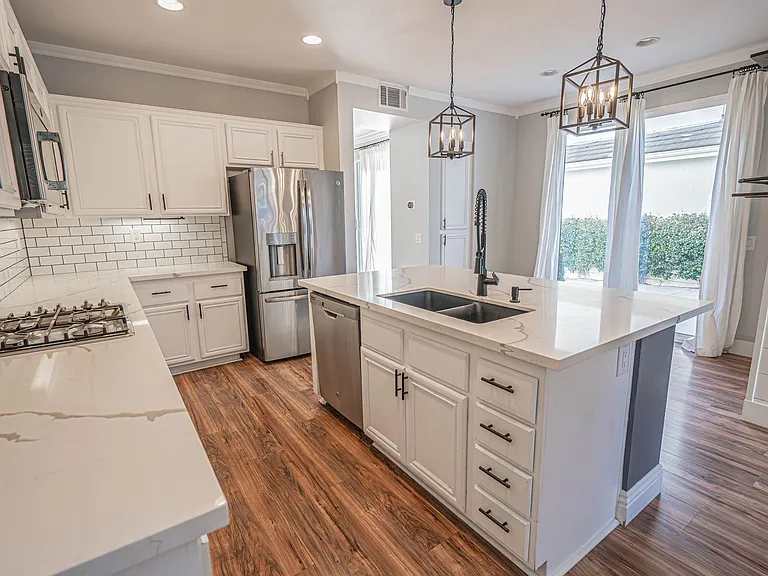 23239 Barnacle Ln — Photo 9